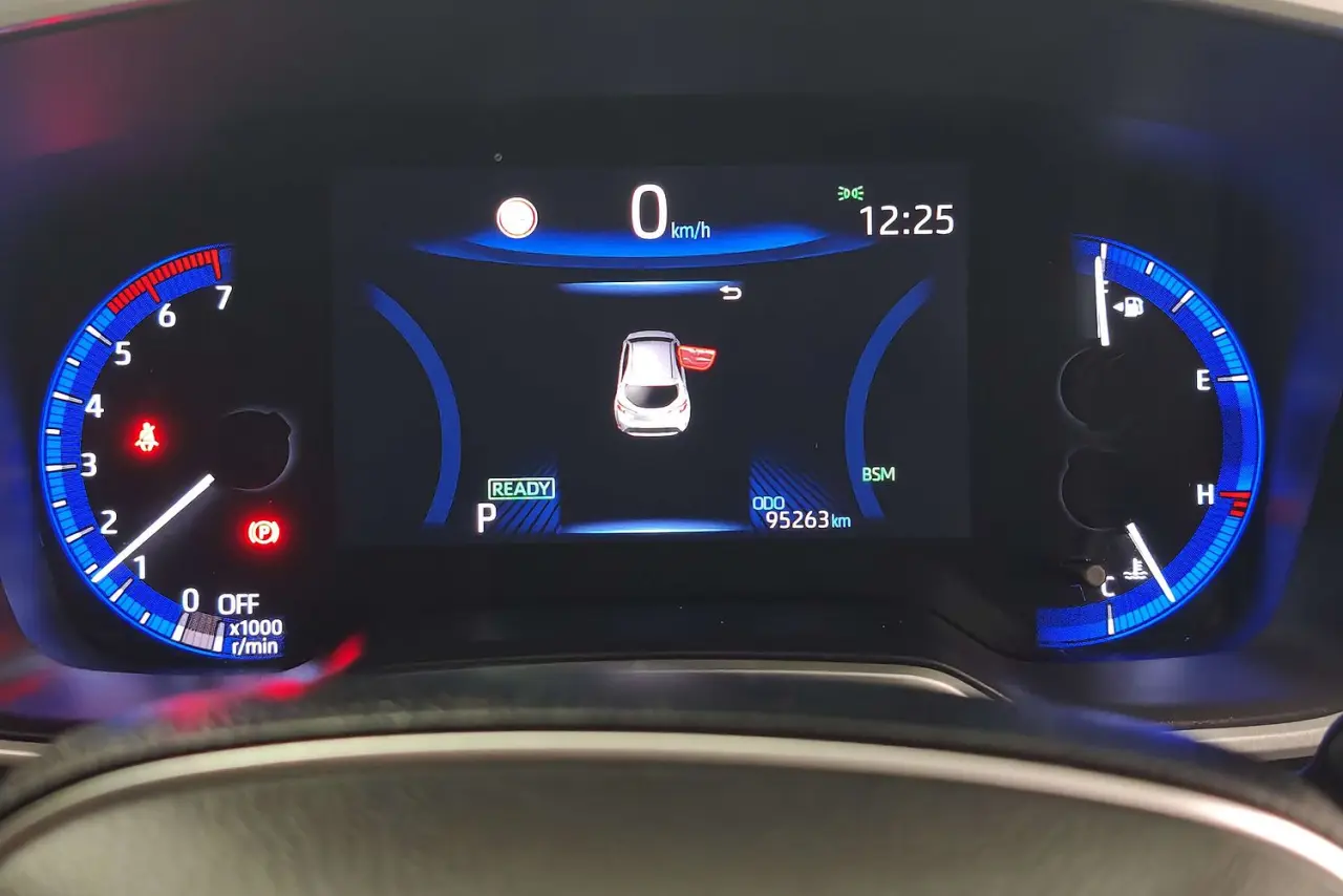 2018 Toyota Corolla Gallery Image 17