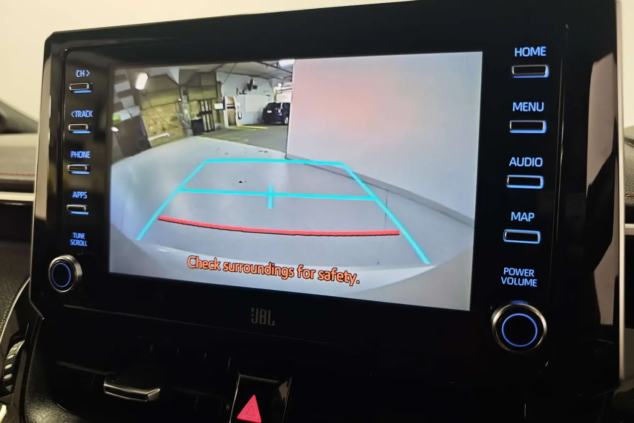 2018 Toyota Corolla Gallery Image 20