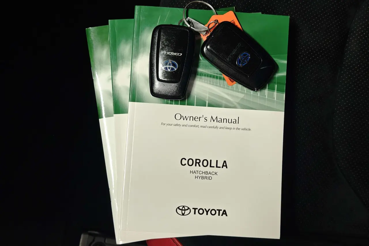 2018 Toyota Corolla Gallery Image 21