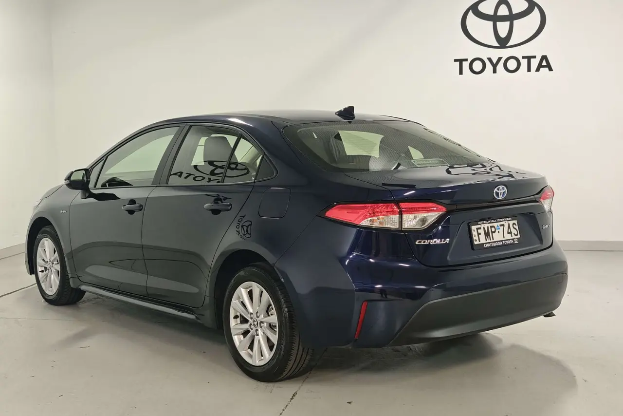2024 Toyota Corolla Gallery Image 6