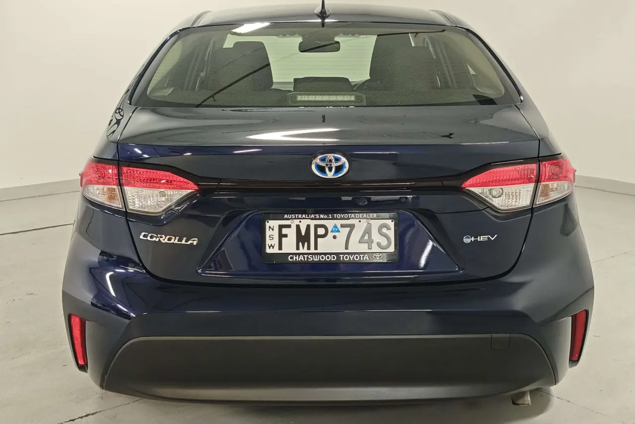 2024 Toyota Corolla Gallery Image 8