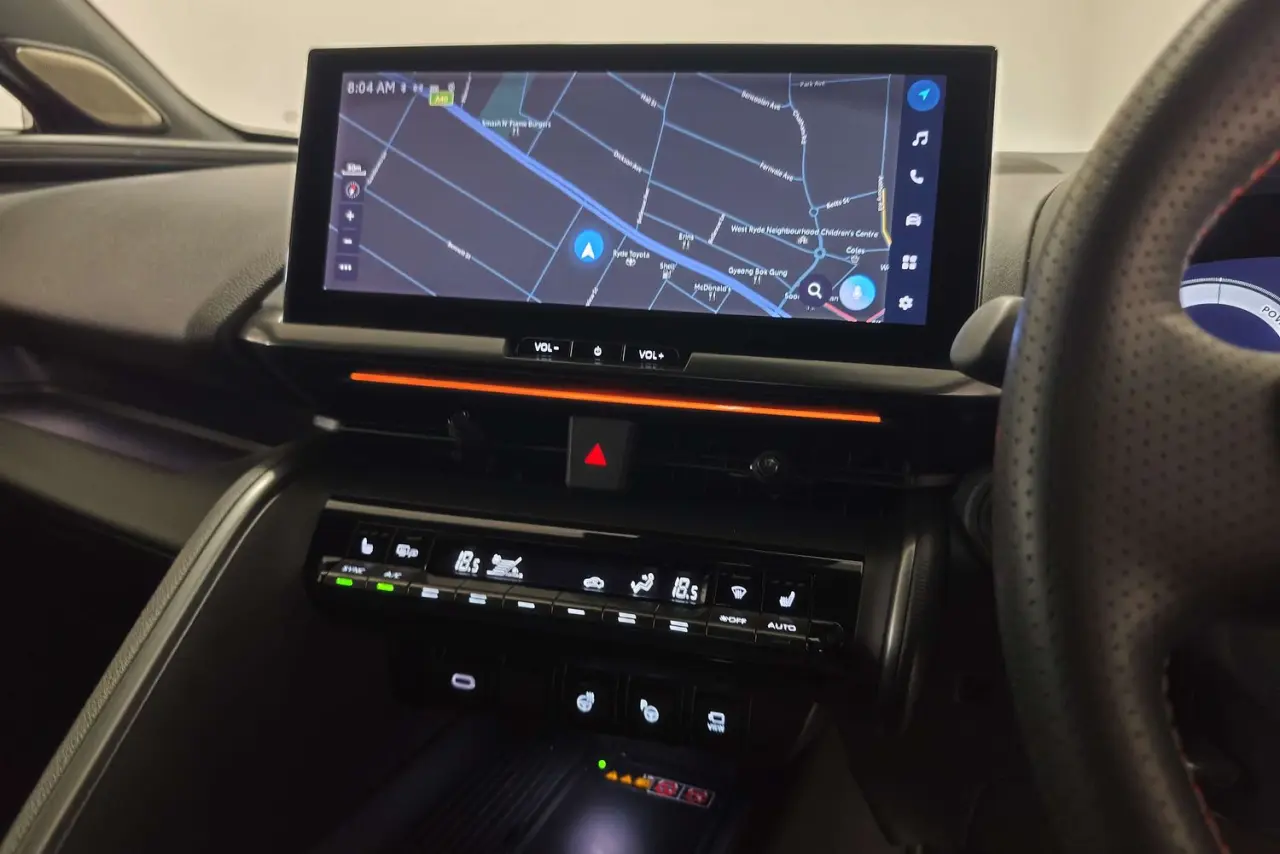 2025 Toyota C-HR Gallery Image 18