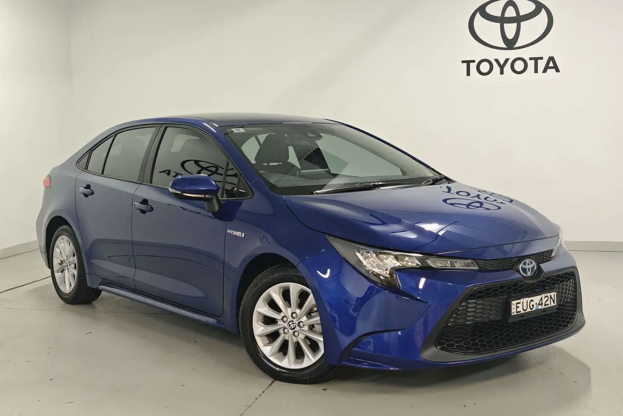 2021 Toyota Corolla Gallery Image 1