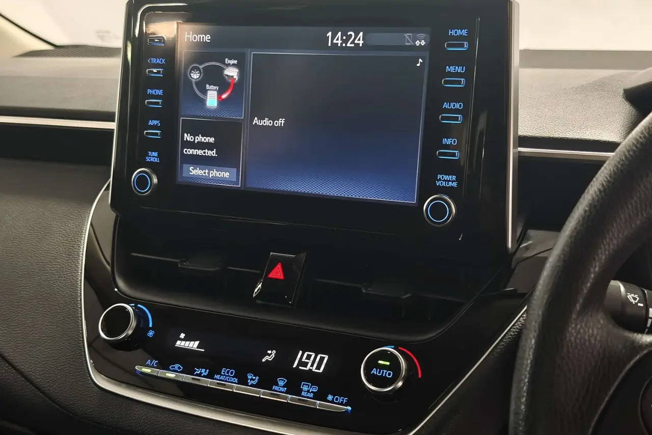 2021 Toyota Corolla Gallery Image 18