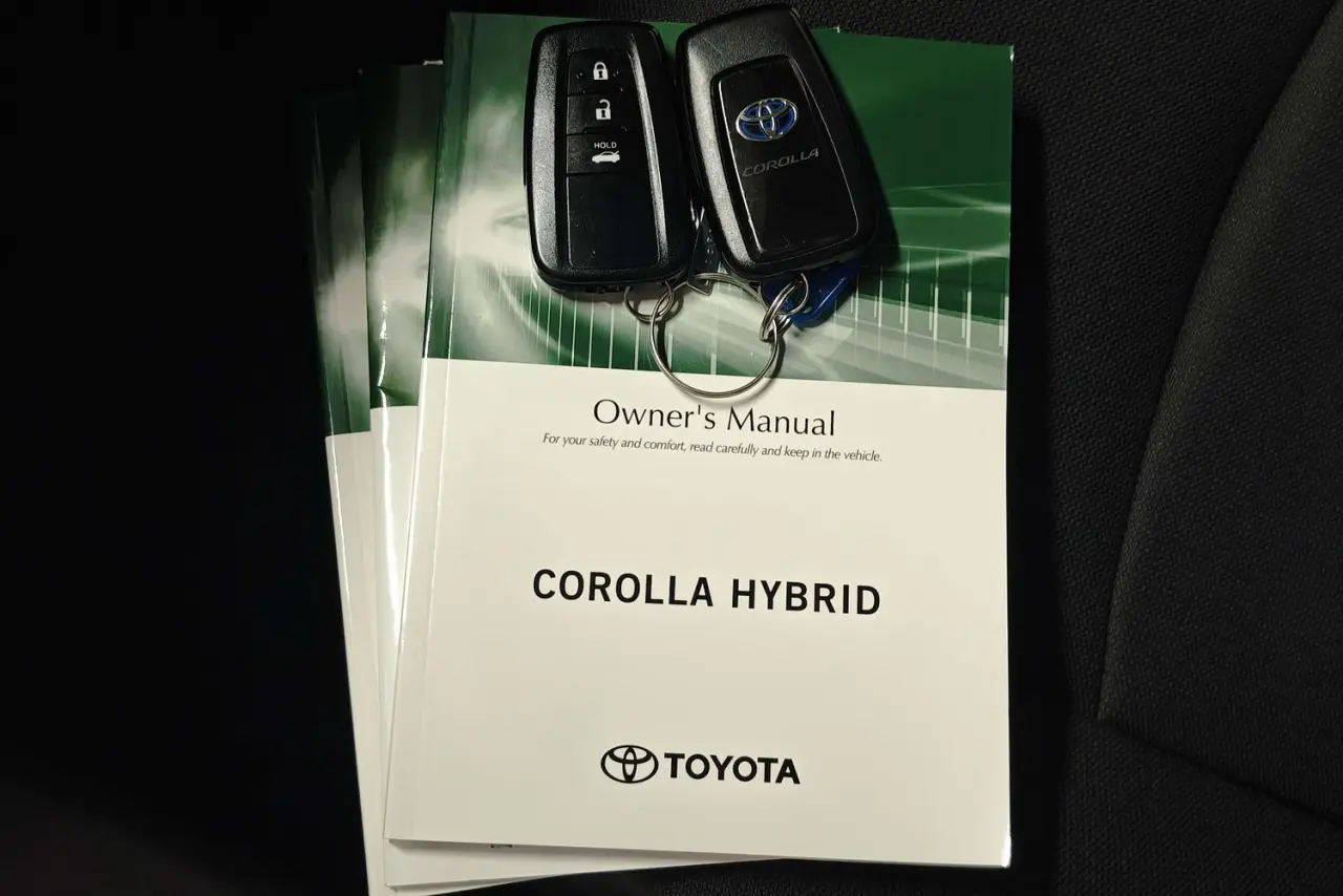 2021 Toyota Corolla Gallery Image 21