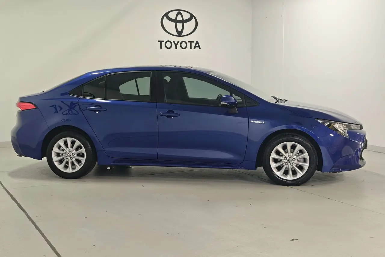 2021 Toyota Corolla Gallery Image 4