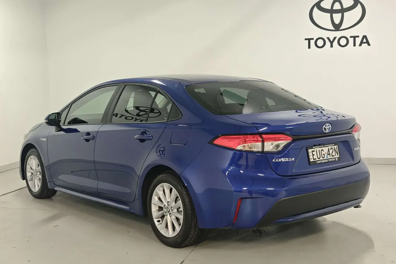 2021 Toyota Corolla Gallery Image 6