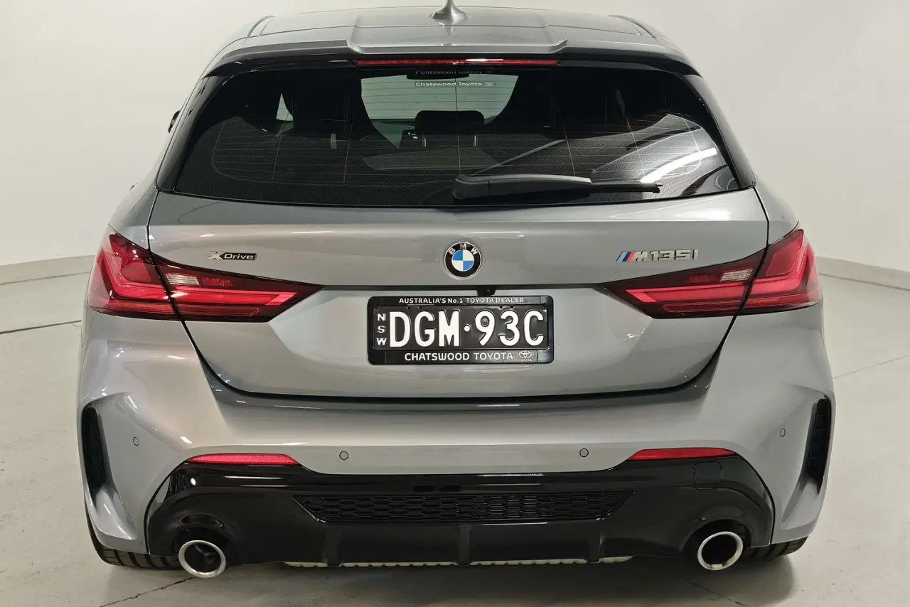 2024 BMW 1 Series Gallery Image 8