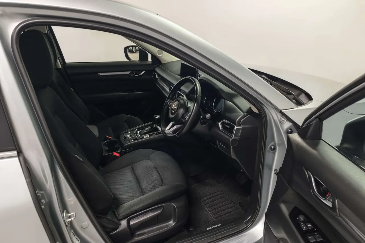 2023 Mazda CX-5 Gallery Image 10