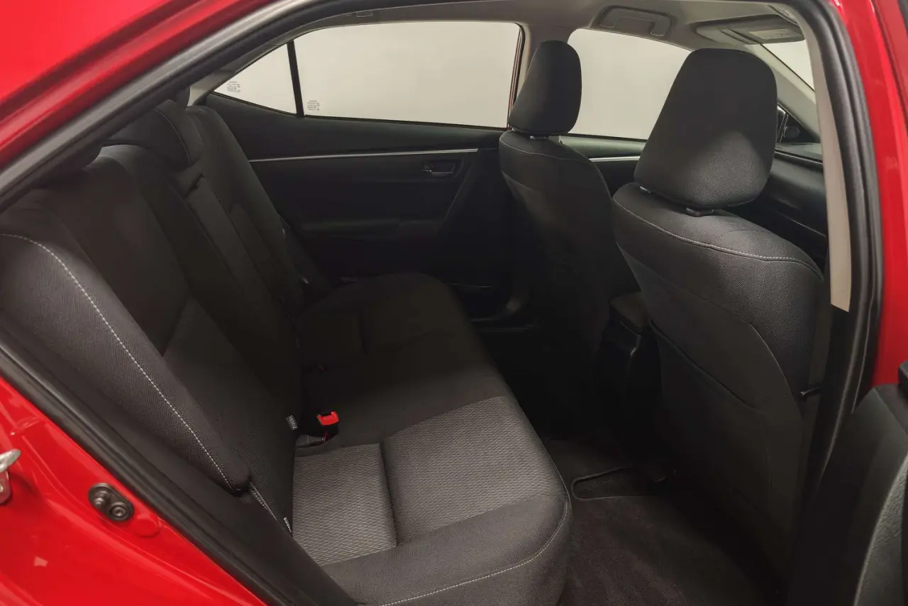 2017 Toyota Corolla Gallery Image 11