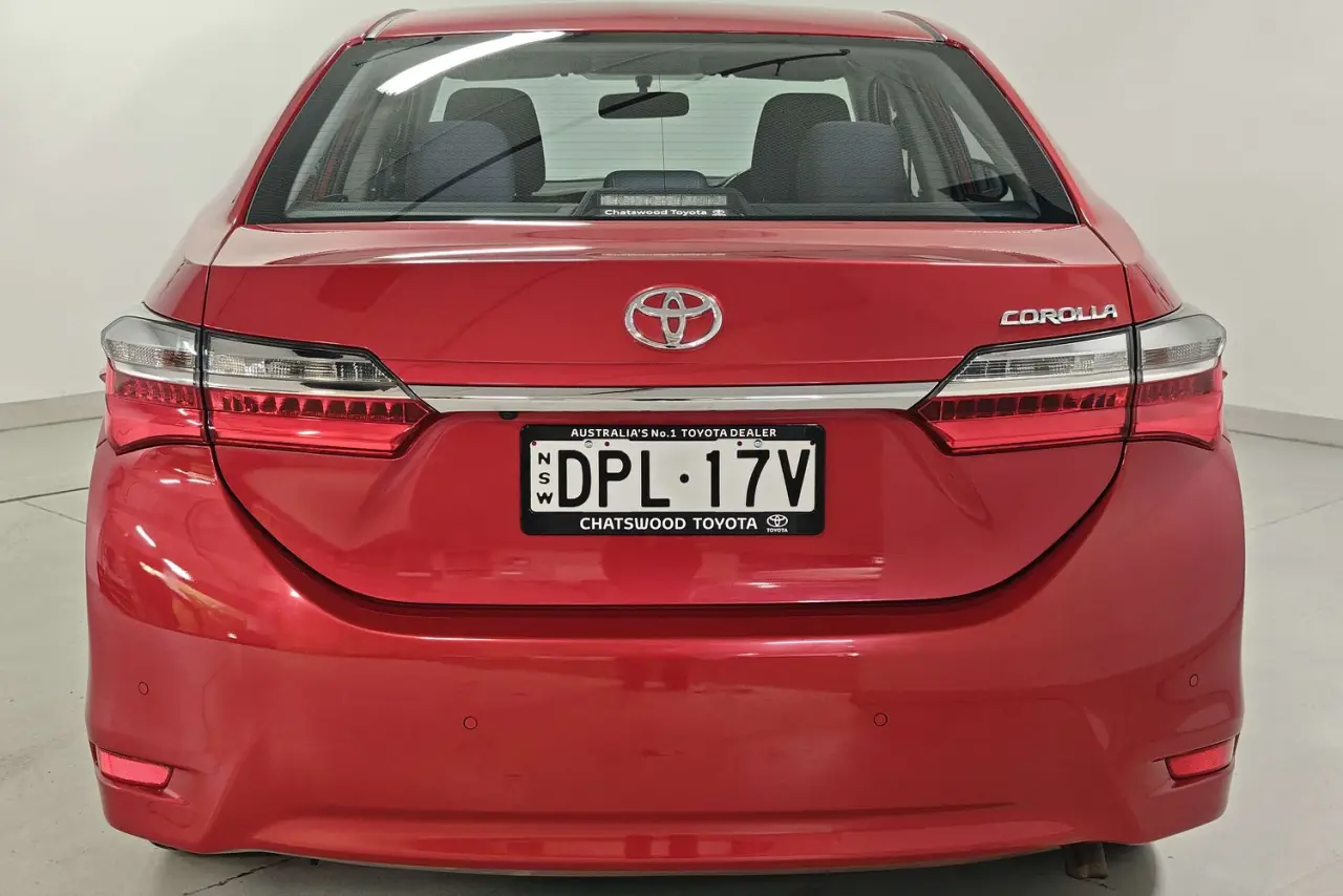 2017 Toyota Corolla Gallery Image 8