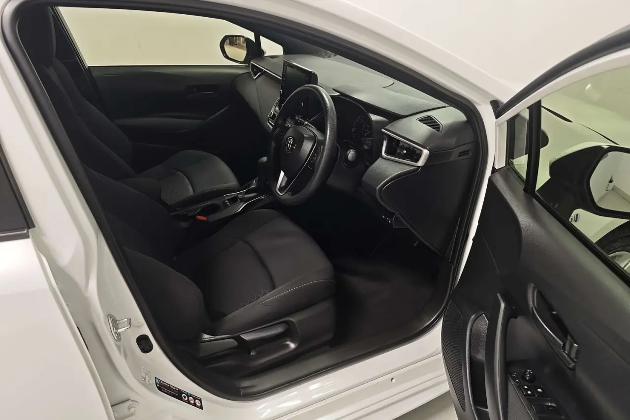 2021 Toyota Corolla Gallery Image 10