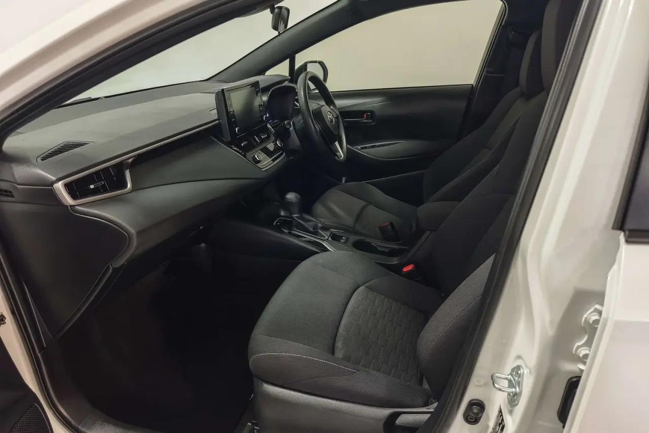 2021 Toyota Corolla Gallery Image 14