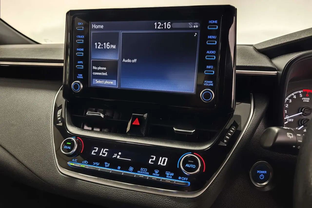 2021 Toyota Corolla Gallery Image 18