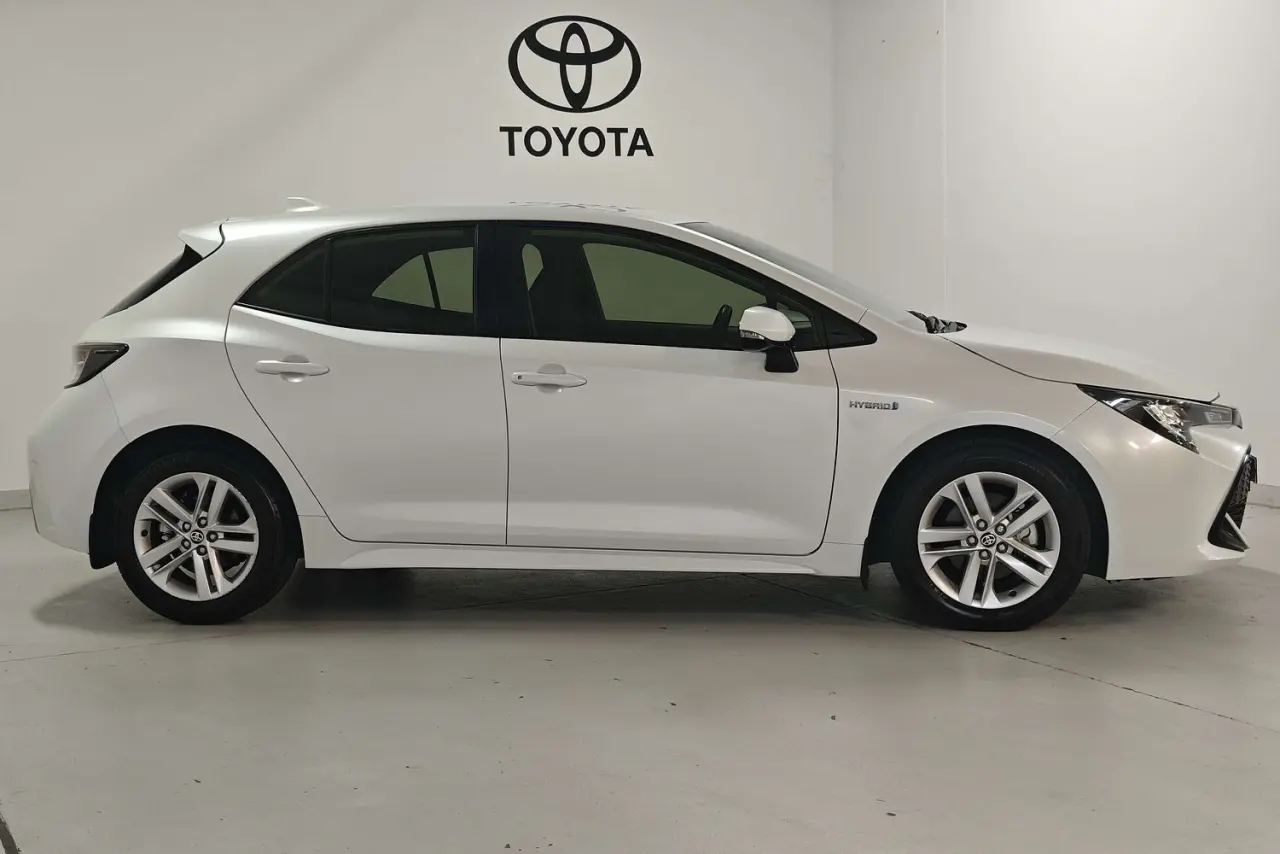 2021 Toyota Corolla Gallery Image 4