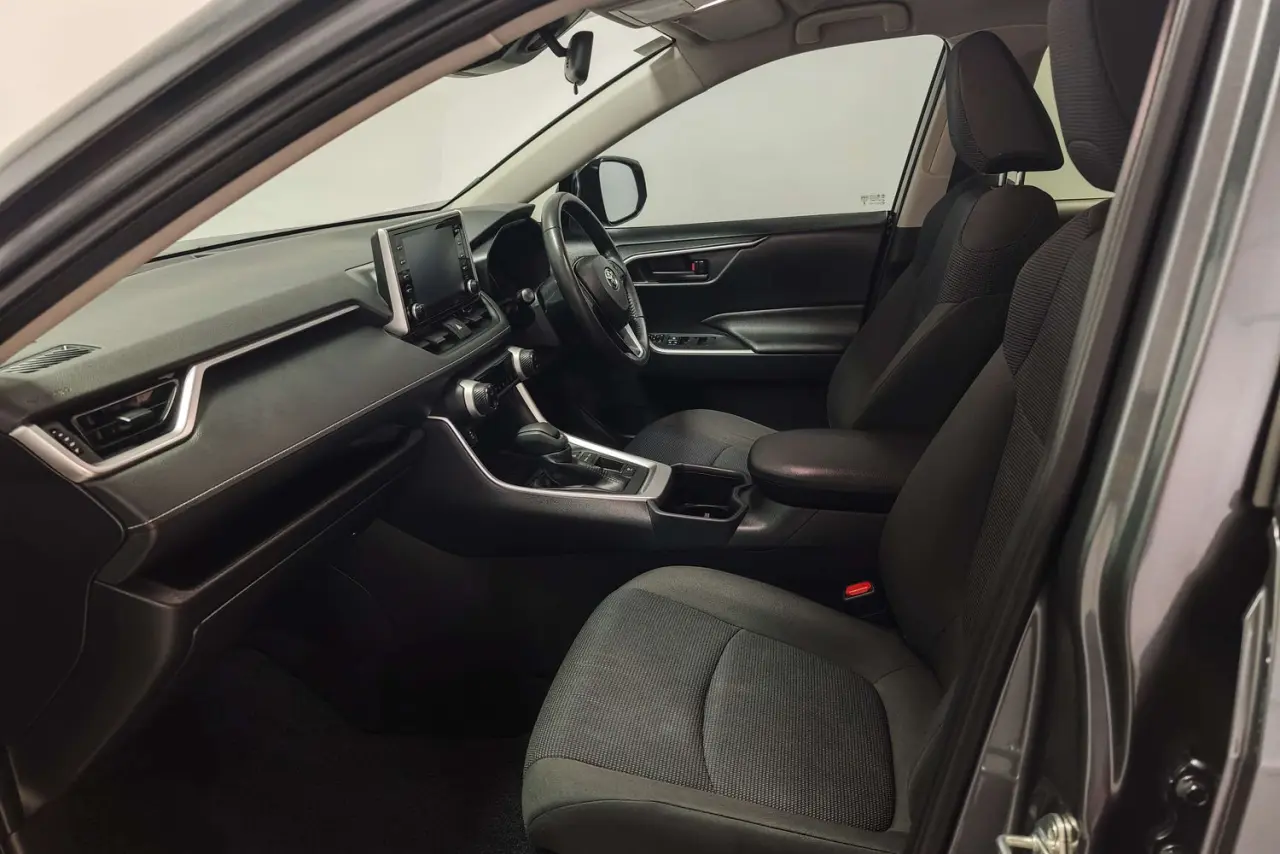 2022 Toyota RAV4 Gallery Image 14