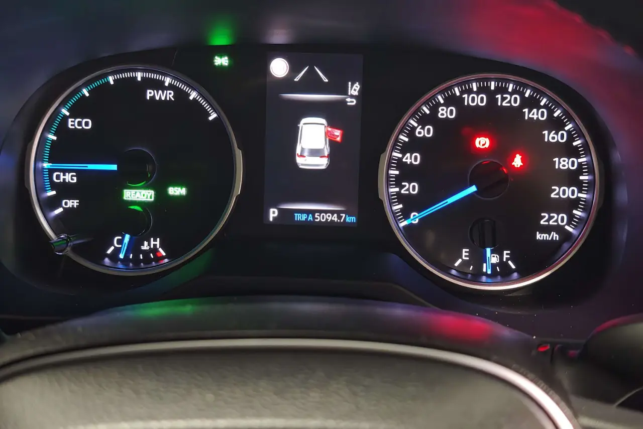 2022 Toyota RAV4 Gallery Image 17