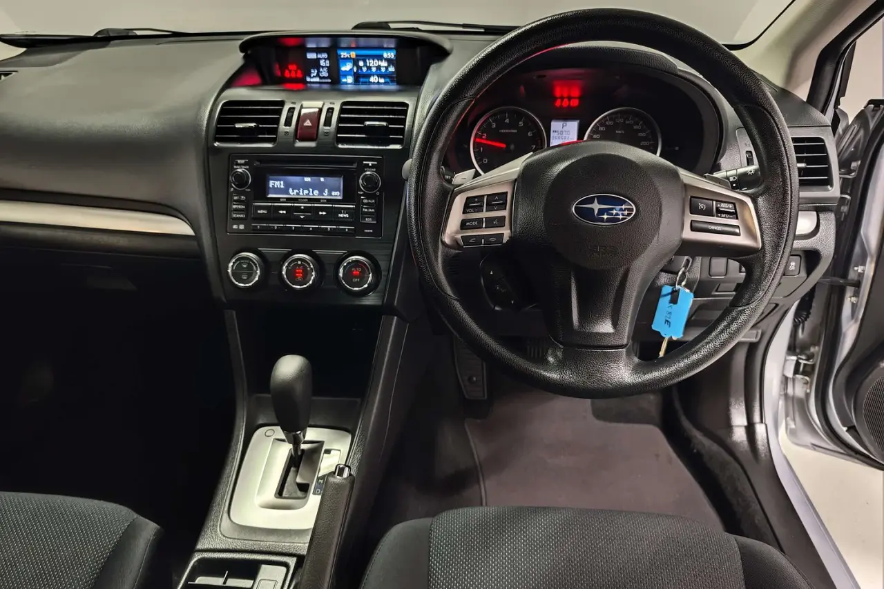 2014 Subaru XV Gallery Image 16