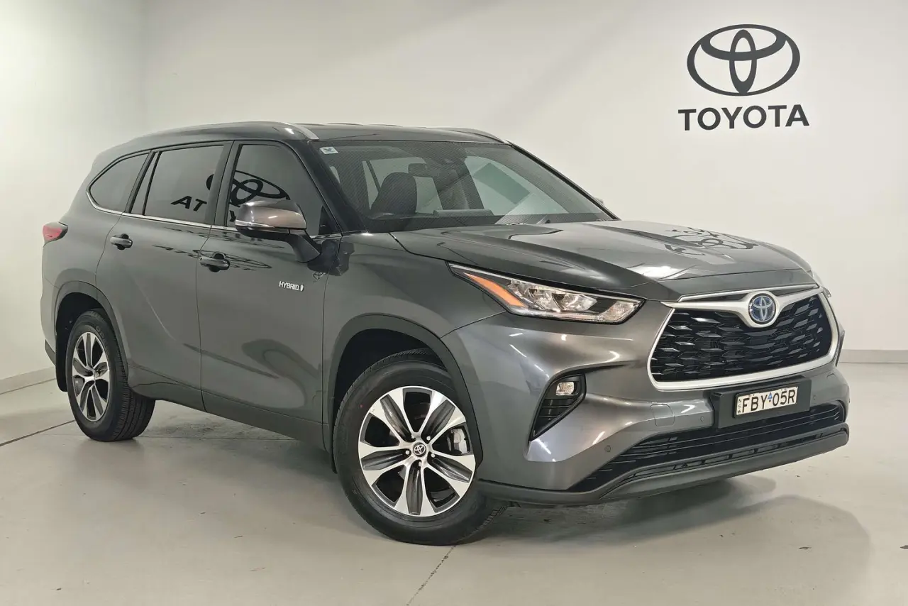 2023 Toyota Kluger Gallery Image 1