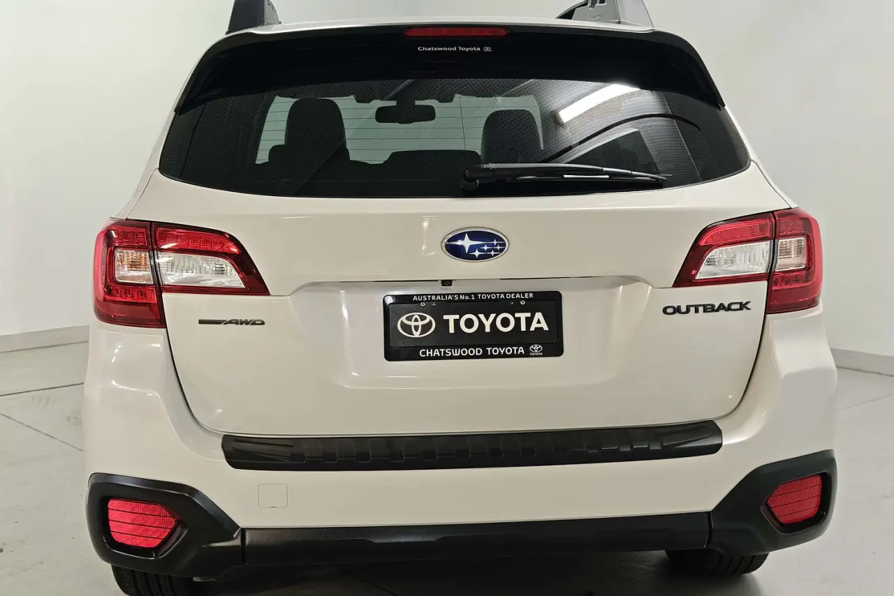 2019 Subaru Outback Gallery Image 8