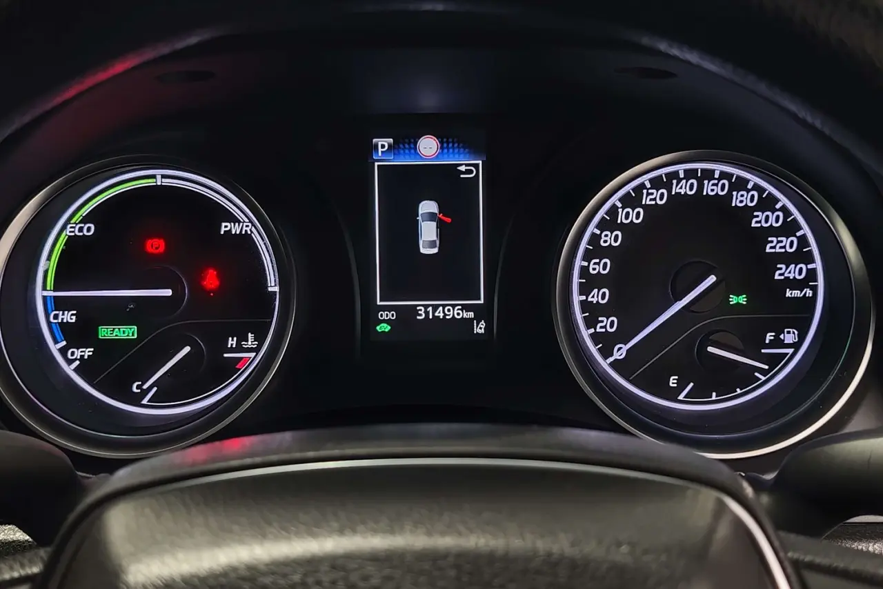 2021 Toyota Camry Gallery Image 17