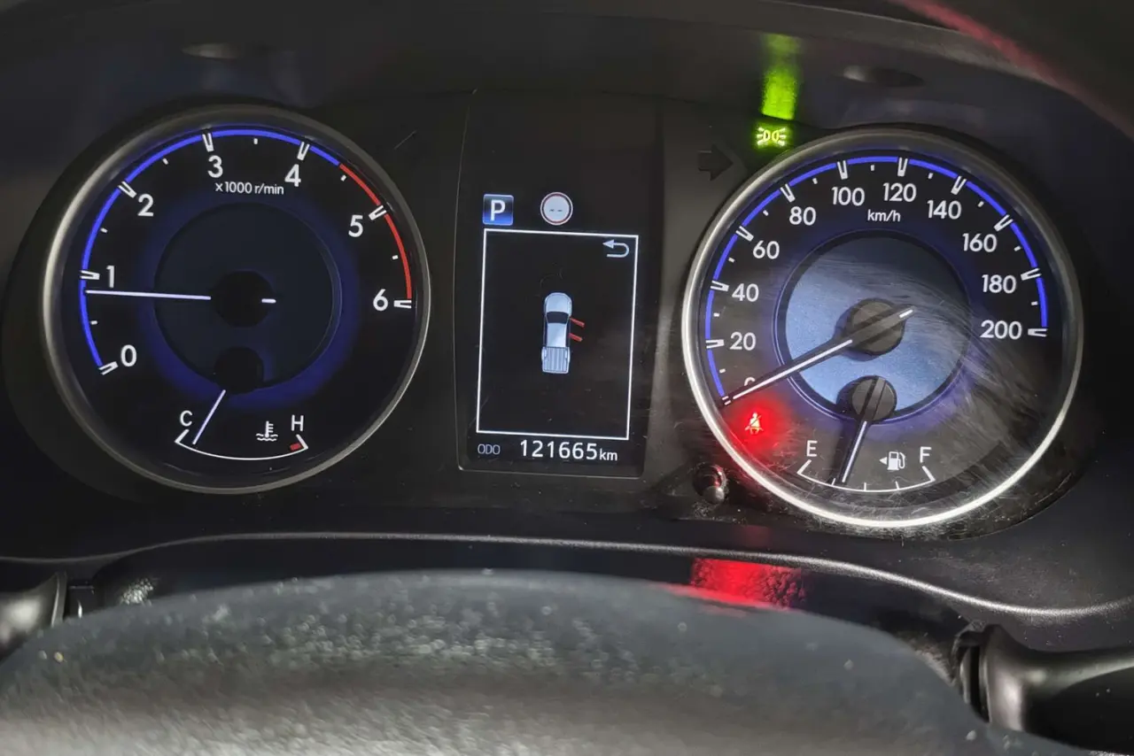 2019 Toyota Hilux Gallery Image 17