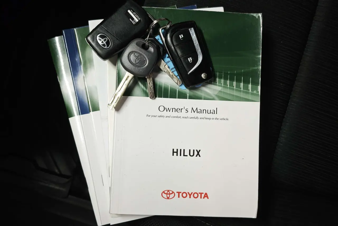 2019 Toyota Hilux Gallery Image 21