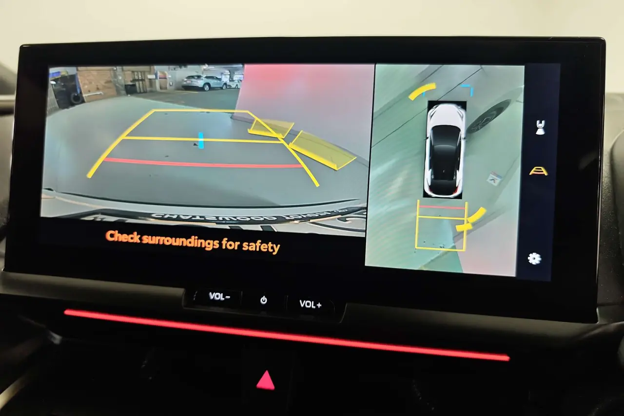 2024 Toyota C-HR Gallery Image 20