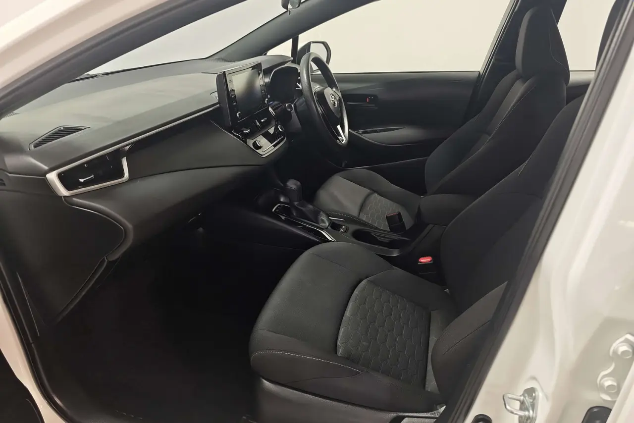 2021 Toyota Corolla Gallery Image 14