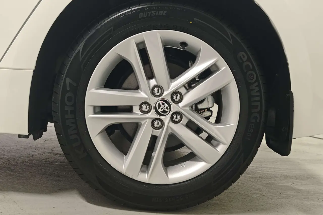 2021 Toyota Corolla Gallery Image 5