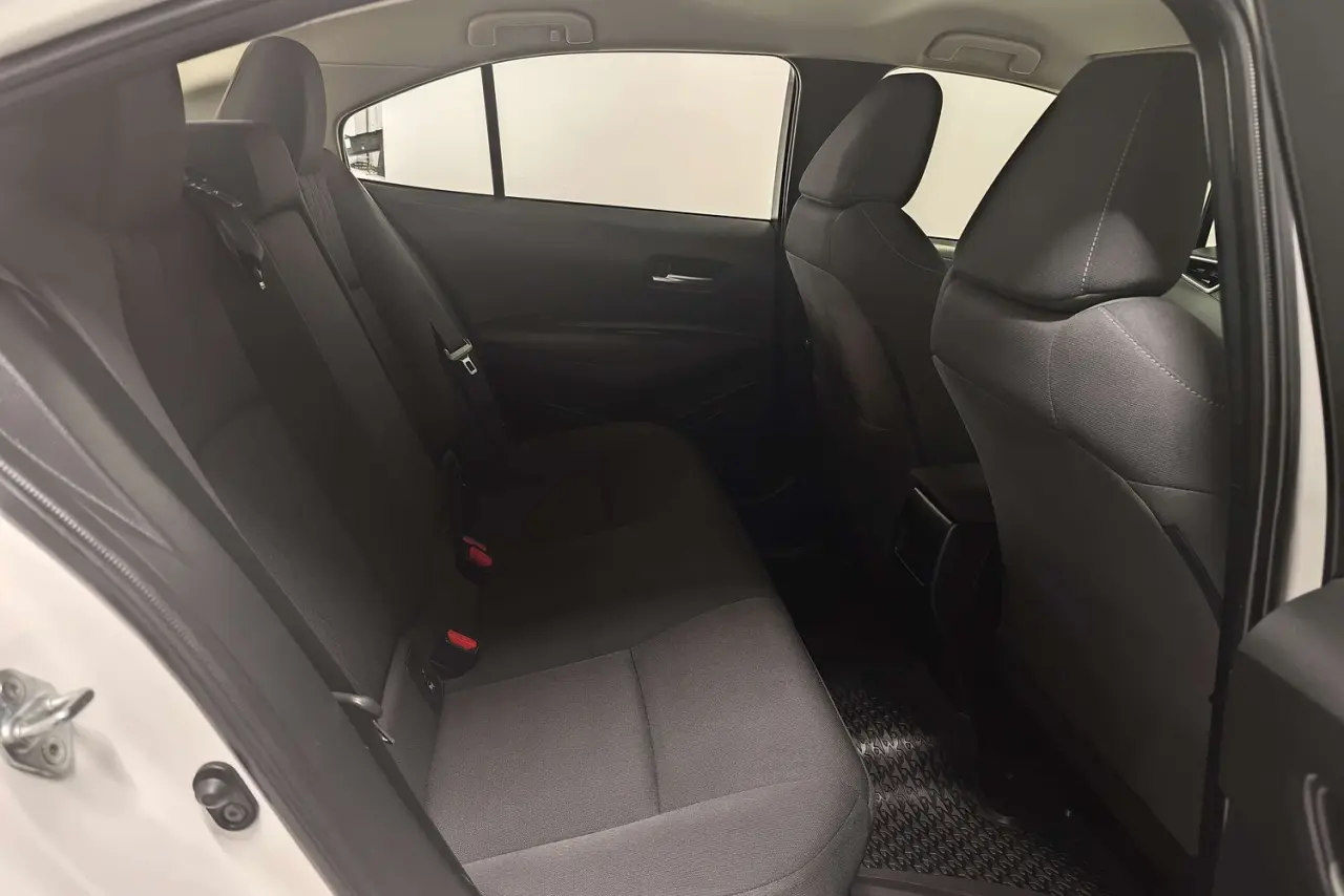 2020 Toyota Corolla Gallery Image 11