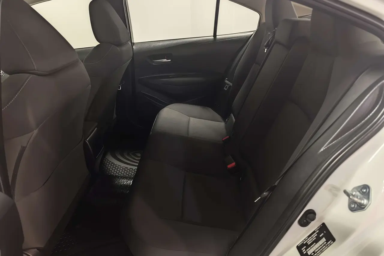 2020 Toyota Corolla Gallery Image 12