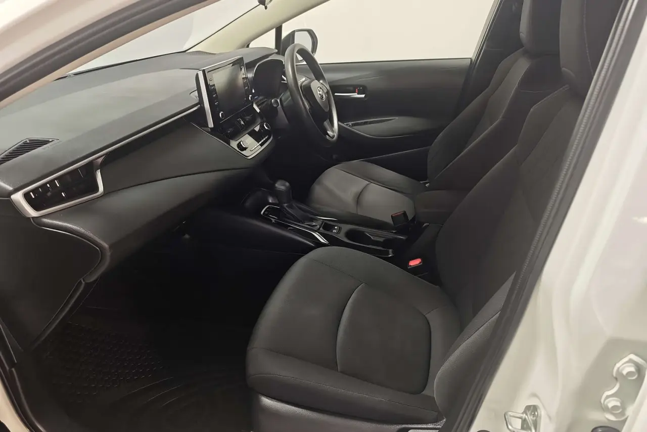 2020 Toyota Corolla Gallery Image 14