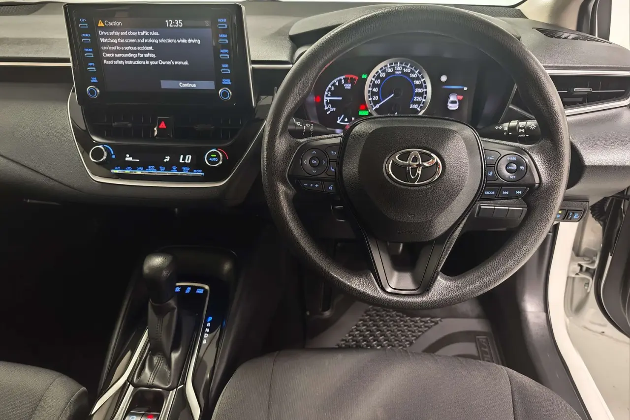 2020 Toyota Corolla Gallery Image 16