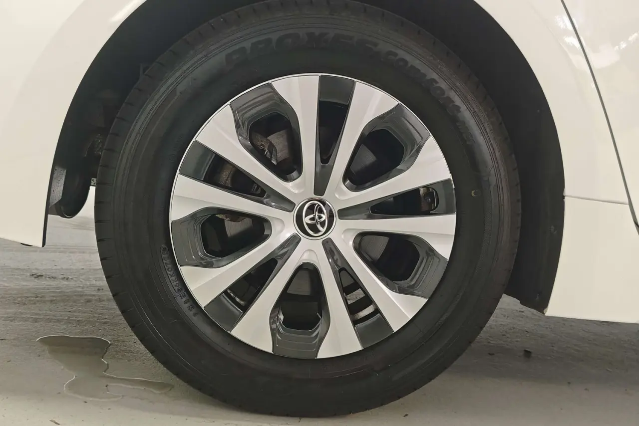 2020 Toyota Corolla Gallery Image 5