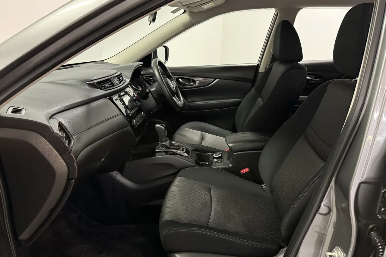2019 Nissan X-TRAIL Gallery Image 13