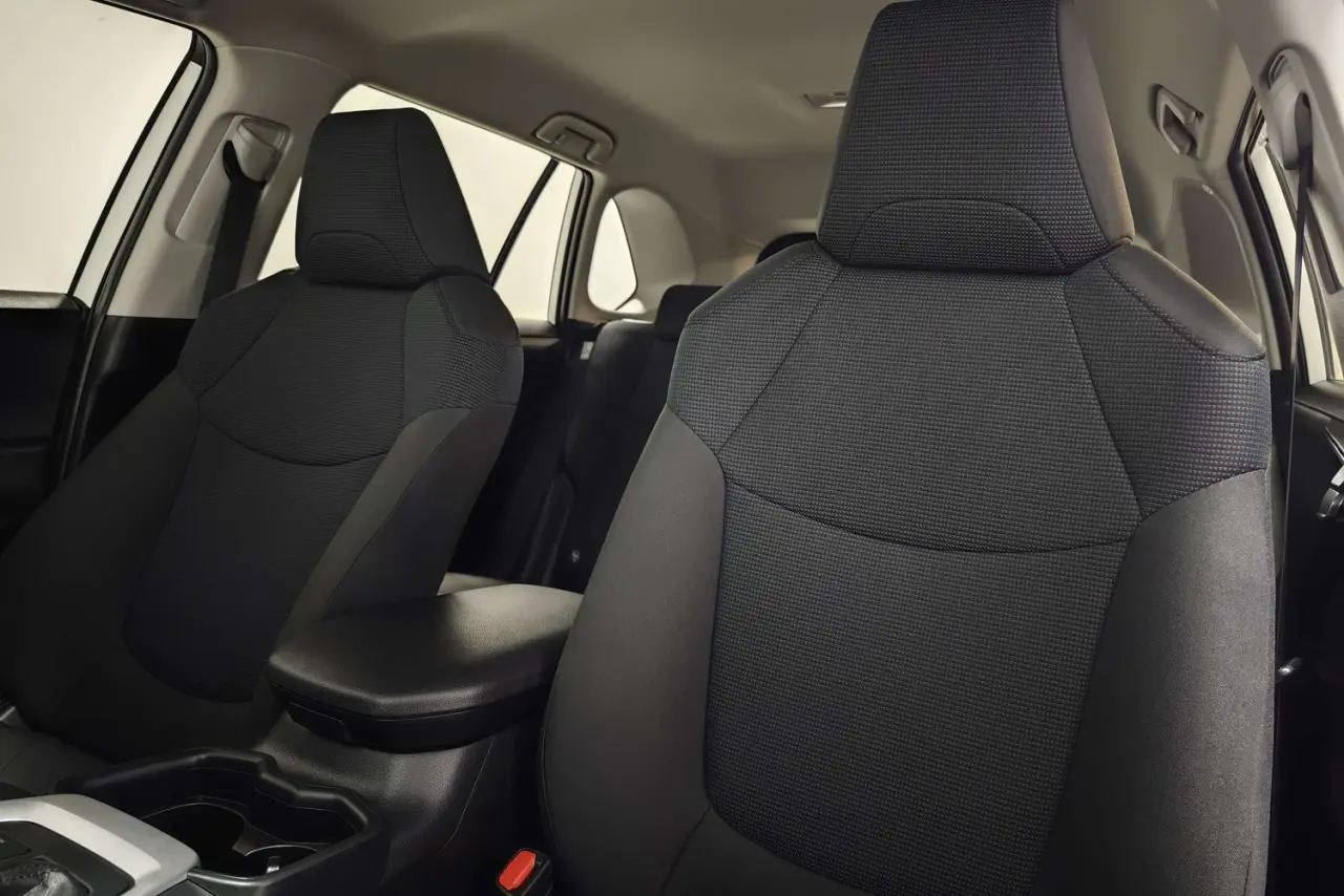 2021 Toyota RAV4 Gallery Image 15