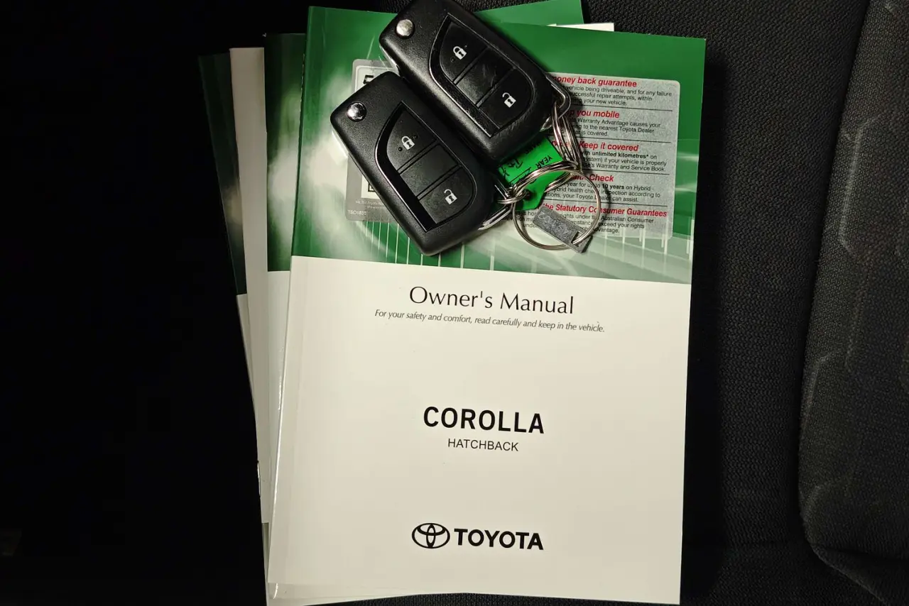 2018 Toyota Corolla Gallery Image 21