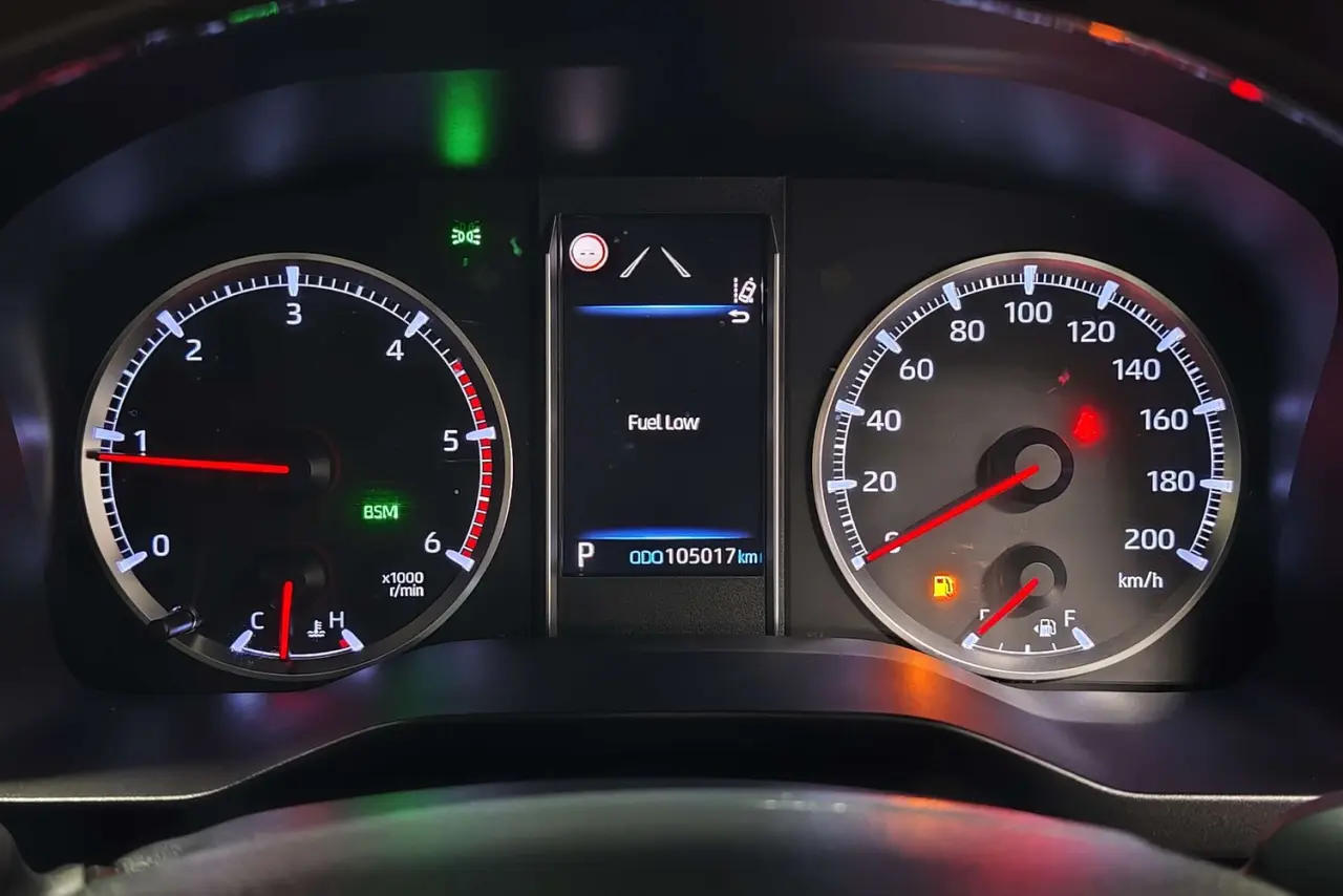 2020 Toyota Granvia Gallery Image 19