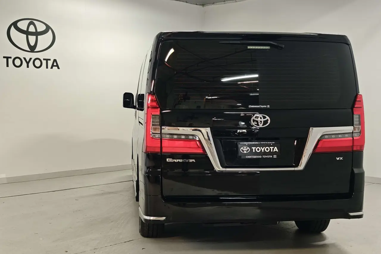 2020 Toyota Granvia Gallery Image 7