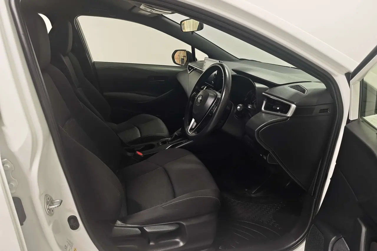 2020 Toyota Corolla Gallery Image 10