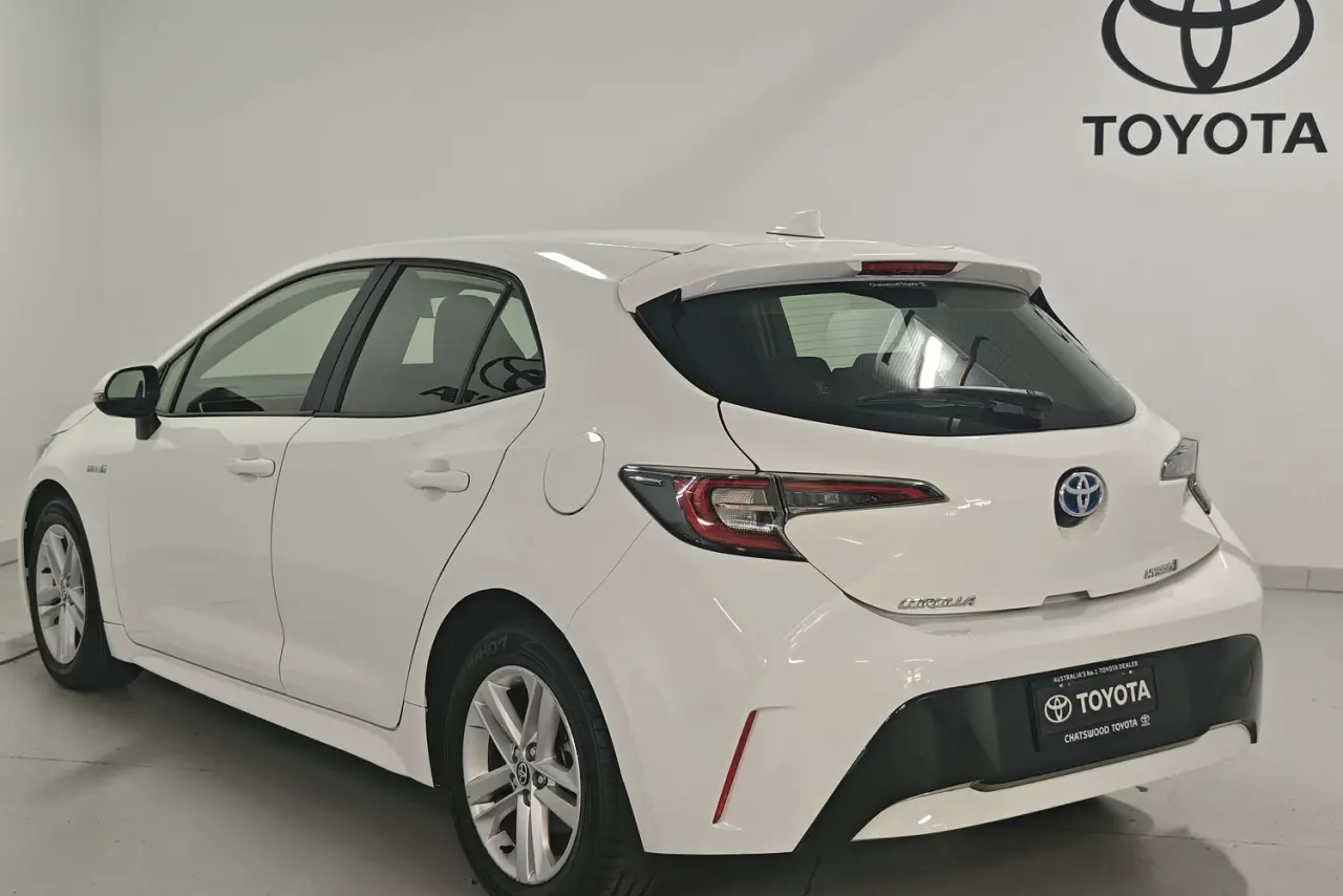 2020 Toyota Corolla Gallery Image 6