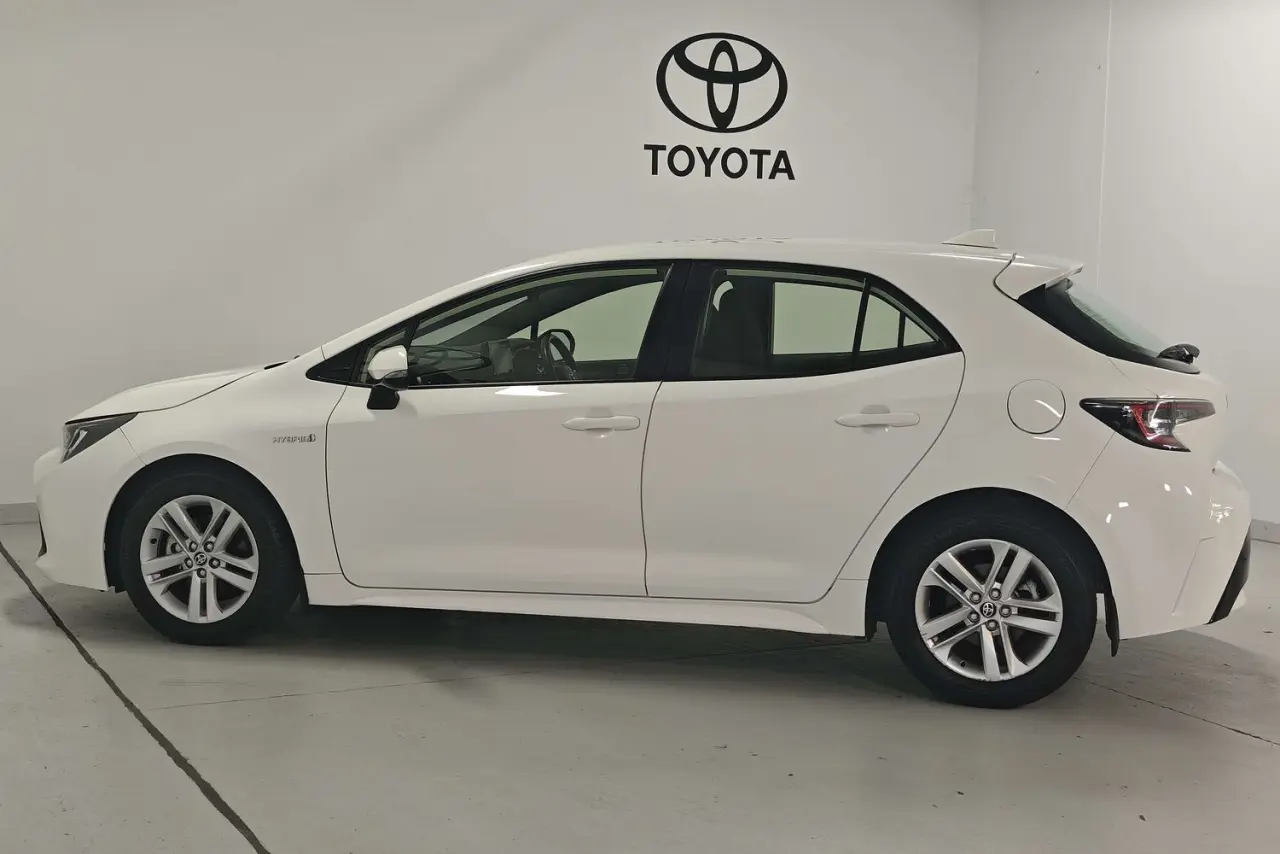 2020 Toyota Corolla Gallery Image 9