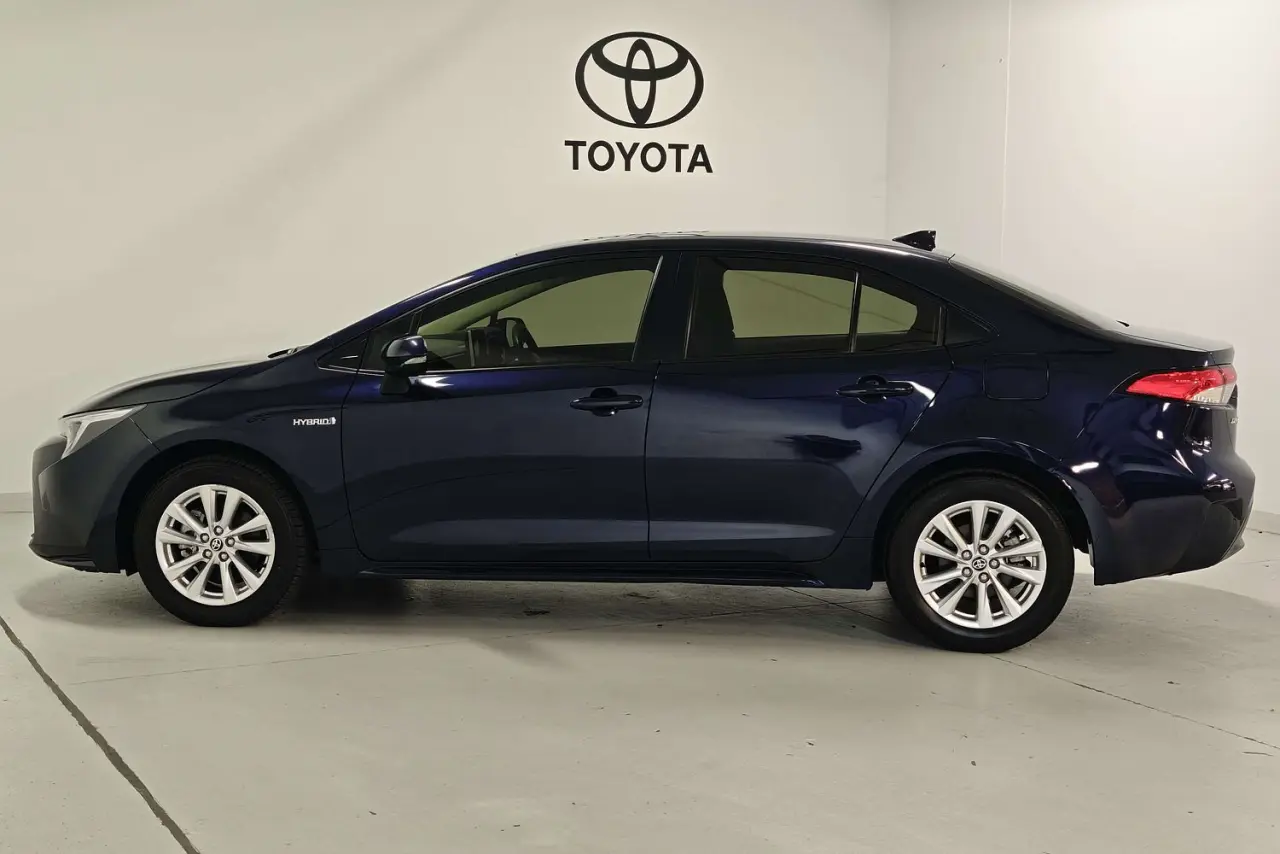 2024 Toyota Corolla Gallery Image 9