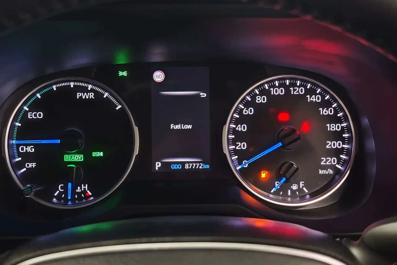 2022 Toyota RAV4 Gallery Image 17