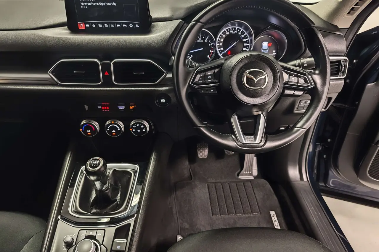 2021 Mazda CX-5 Gallery Image 16