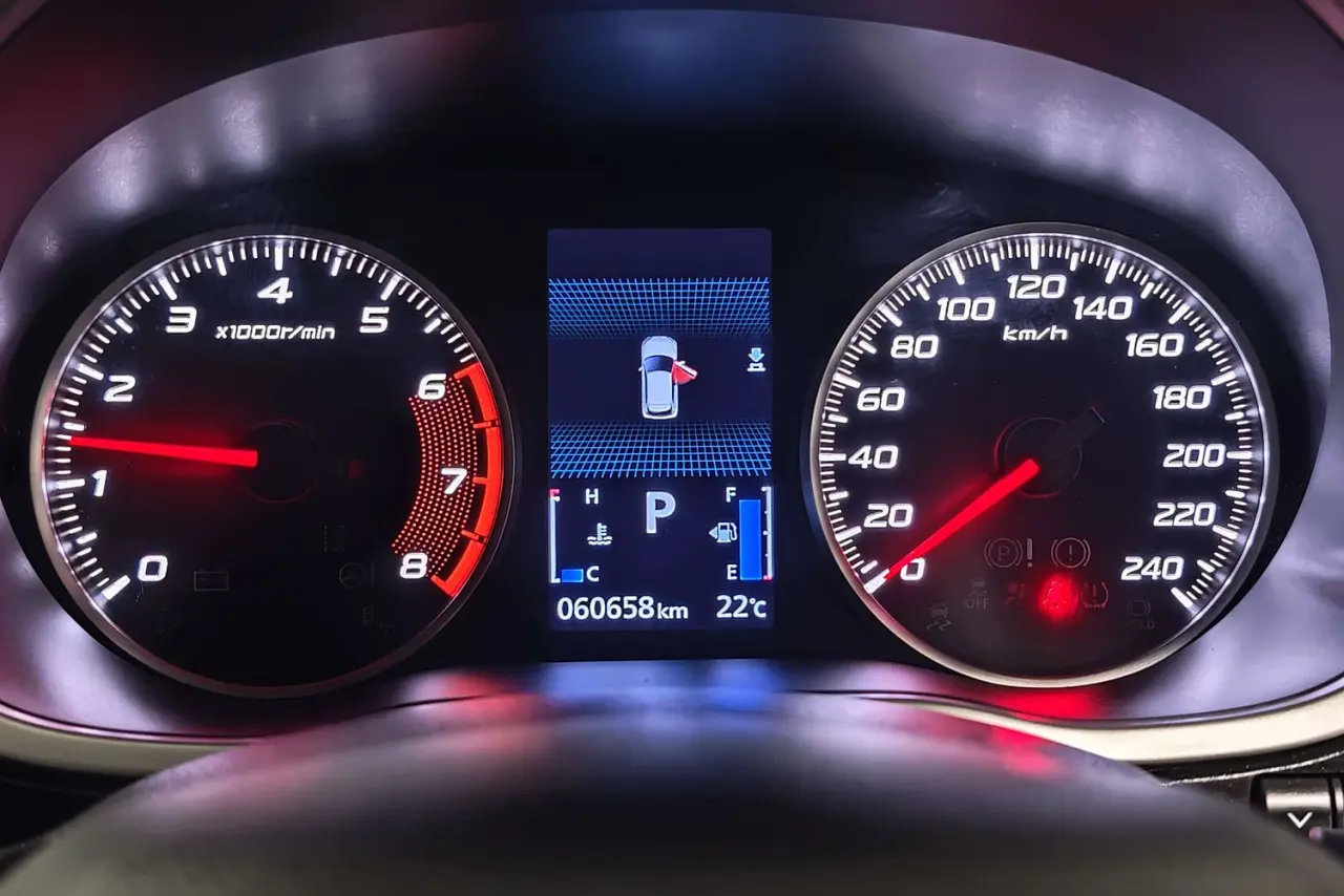 2020 Mitsubishi Eclipse Cross Gallery Image 17