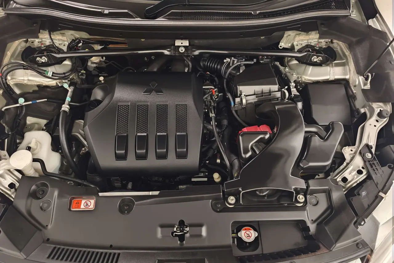 2020 Mitsubishi Eclipse Cross Gallery Image 22