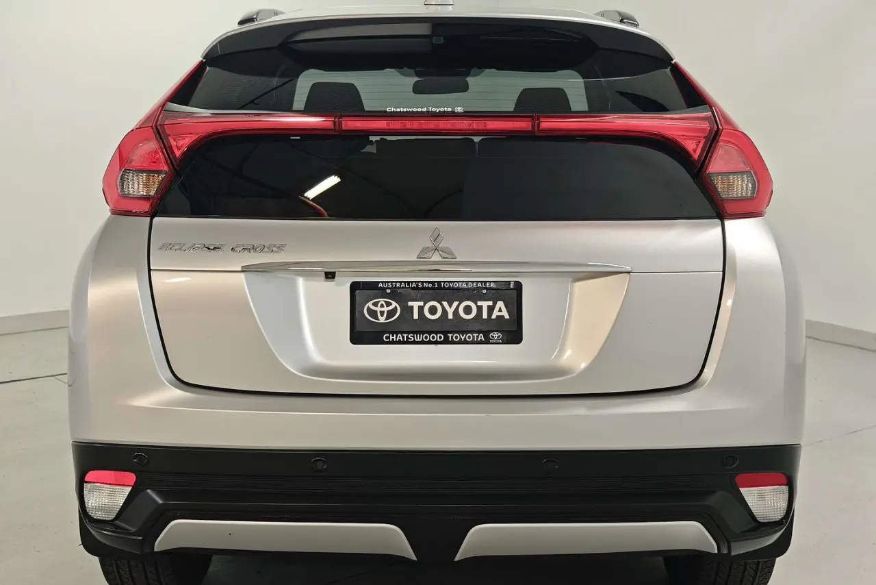 2020 Mitsubishi Eclipse Cross Gallery Image 8