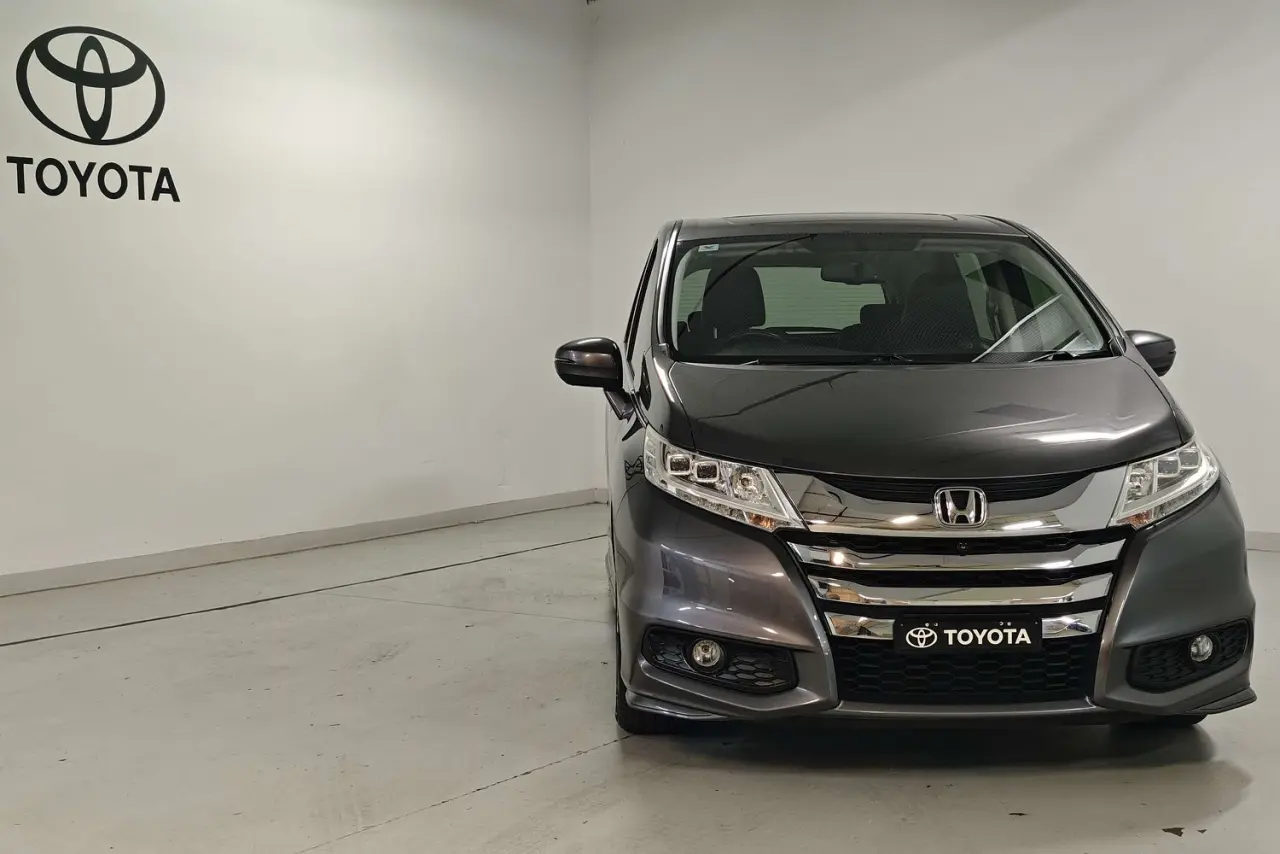 2015 Honda Odyssey Gallery Image 2